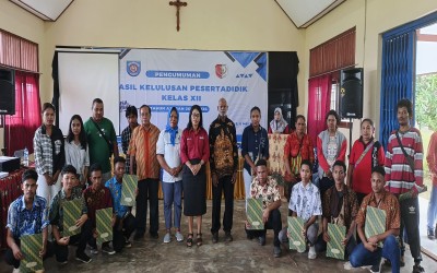 STM SANTO ANTONIUS  LULUSKAN 96 WISUDAWAN (100%) MENJADI ALUMNI KE 44