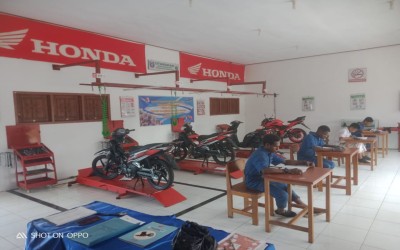 SMKS Santo Antonius Siap Bertanding di Kontes Honda di Jayapura!